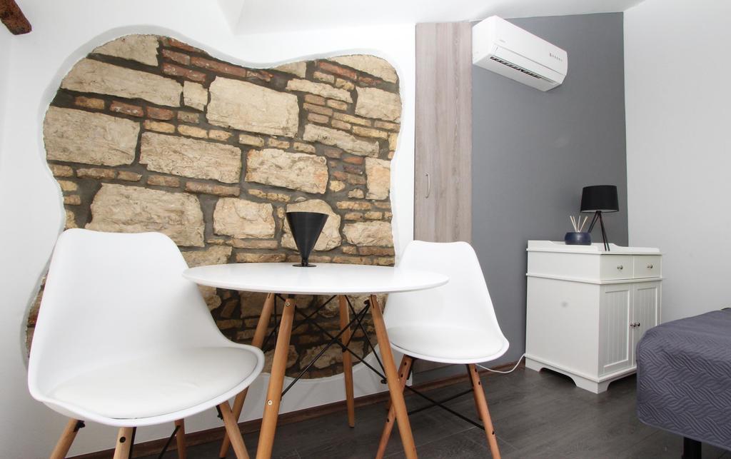Ferienwohnung Studio Petra Rovinj Exterior foto